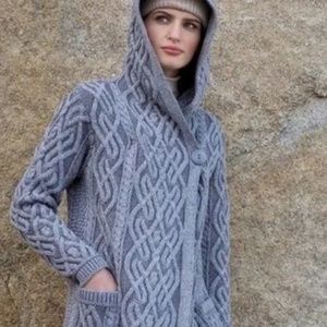 ARAN CRAFTS Merino Wool PLAITED ONE BUTTON COAT WITH HOOD